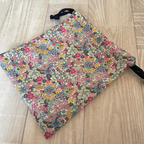 flower さま　専用ページ　リバティ　巾着　ハンドメイド imgrc0100014866.jpg