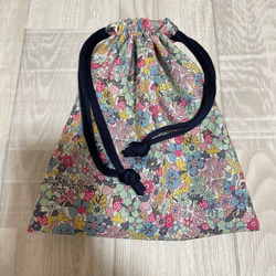 flower さま　専用ページ　リバティ　巾着　ハンドメイド リバティGloria Flowers 巾着☆ピンク×グレイッシュブラウン無地