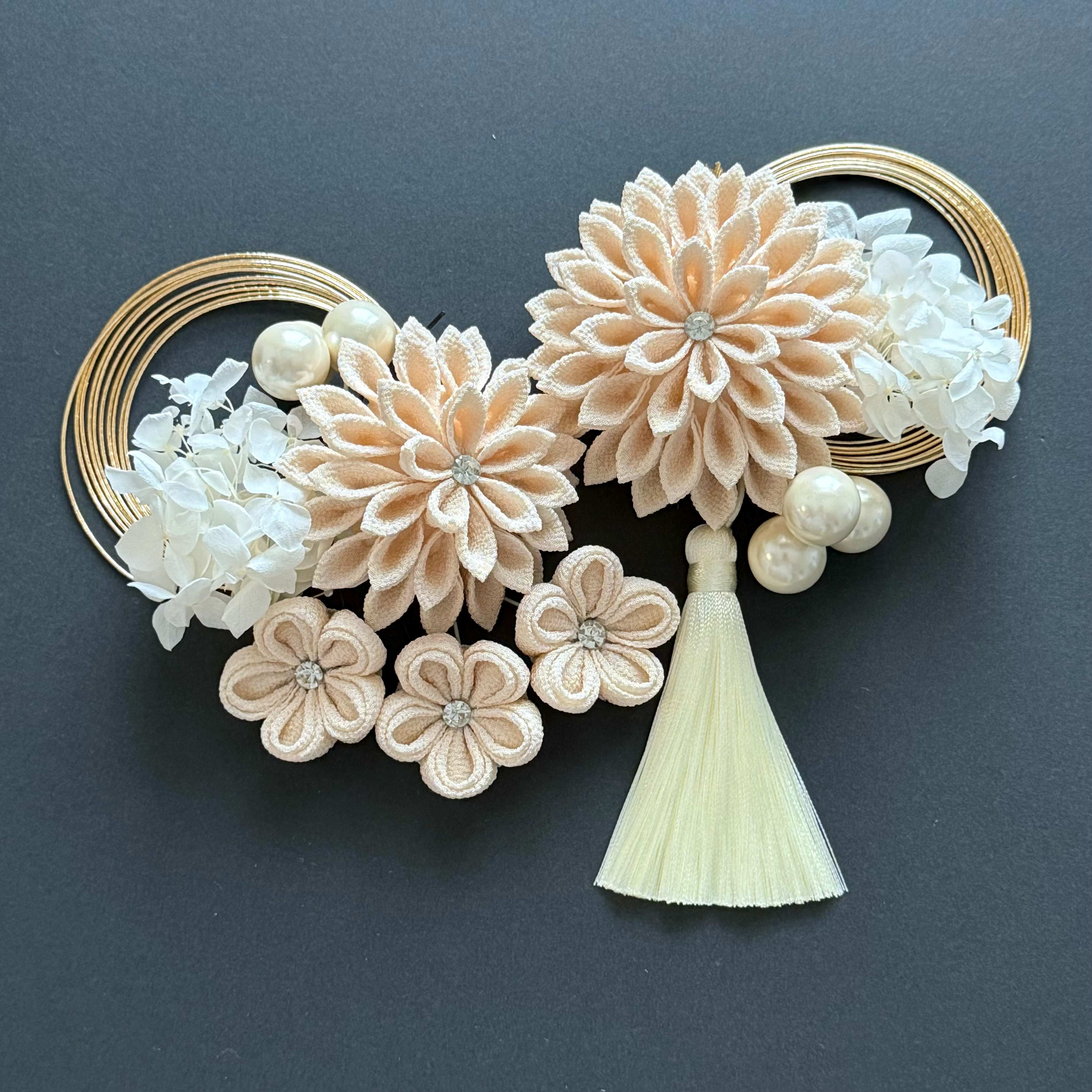 A-297 髪飾り つまみ細工 成人式 結婚式 卒業式 七五三 和装 つまみ細工髪飾り 成人式 七五三 卒業式 結婚式 かんざし