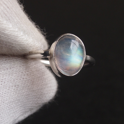 レインボームーンストーン シルバーリング silver925 7.5号 一点もの