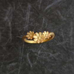 【秋の桜】コスモスの花冠リング/ ゴールド ホーニング加工PY-302《送料無料》 10枚目の画像