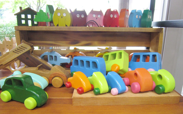 木製の車（大）　木のおもちゃ・動くおもちゃ・インテリア 6枚目の画像