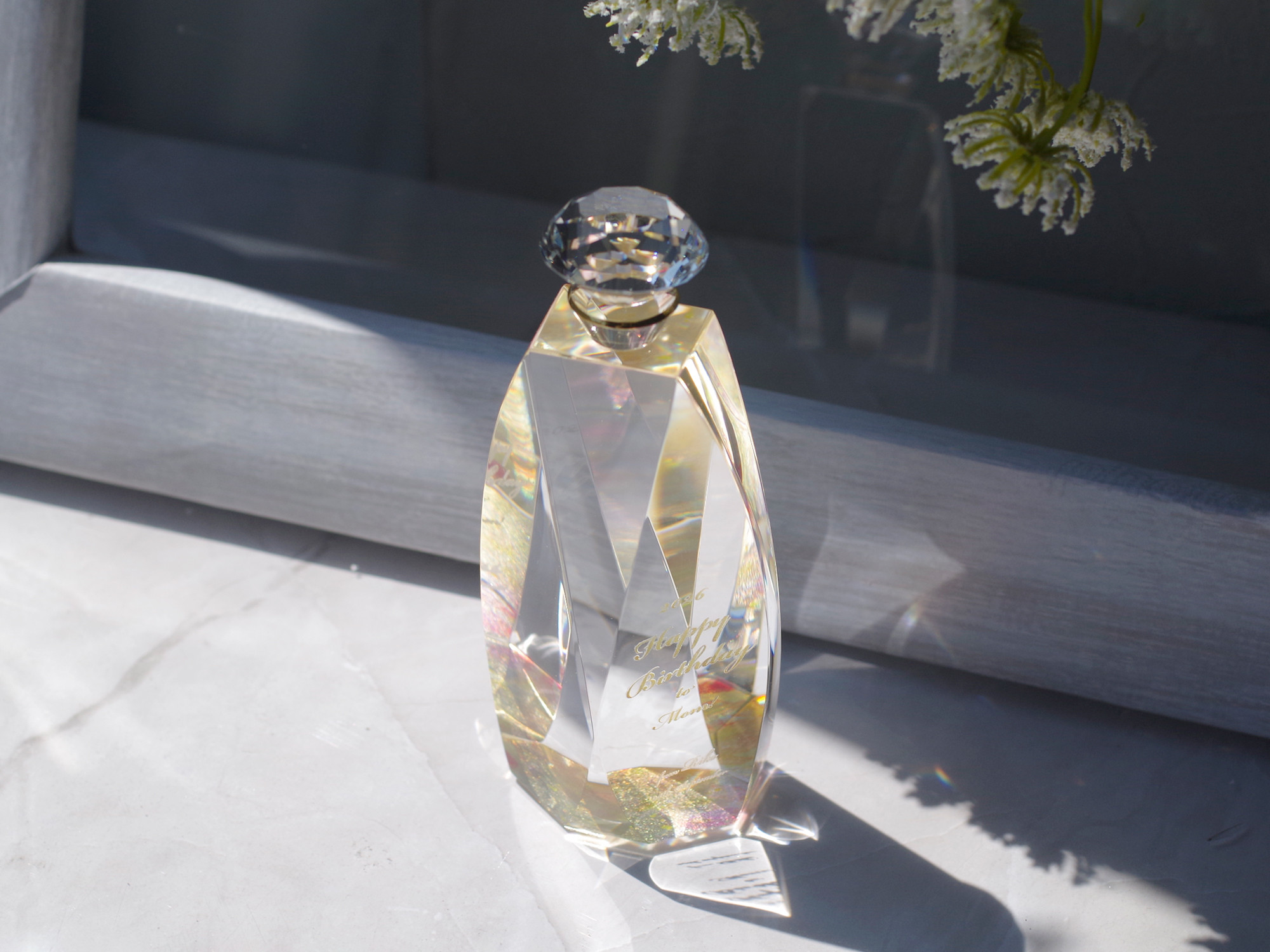 名入れできるガラスのオブジェ ・ レタードクリスタル／ ダイヤトップ／イエロー／LC-cu-yl /Creema限定商品