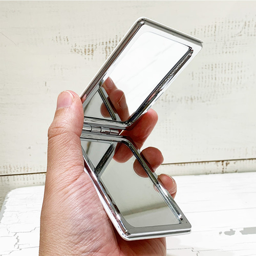 折りたたみコンパクトミラー ハワイの海 ラニカイビーチ 拡大鏡 手鏡