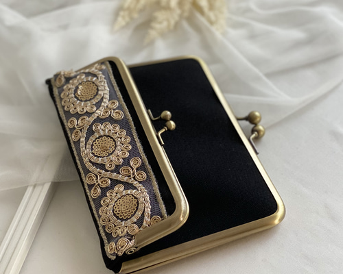 95c990364bad422a7fb275efca2e39