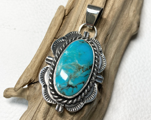 ターコイズマウンテン　シルバー　メタル　ネックレス　#インディアンジュエリー キングマン ターコイズ トルコ石 シルバー ネックレス