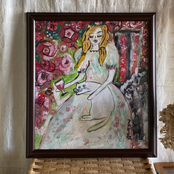 絵画 。壁掛け絵【美しい赤いバラ園でワインを飲みながら白い猫を抱いている少女】 6枚目の画像
