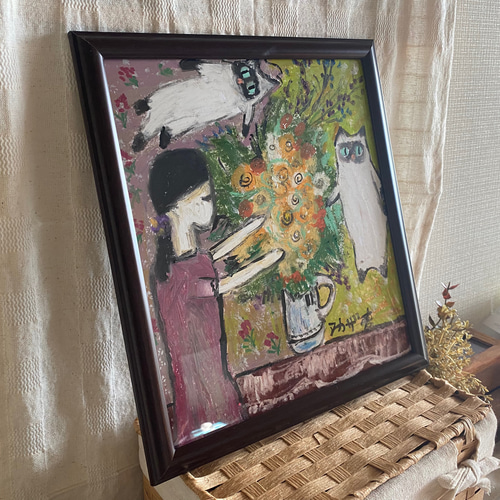 絵画 。壁掛け絵原画手描き【部屋の中で花瓶を片付ける少女と