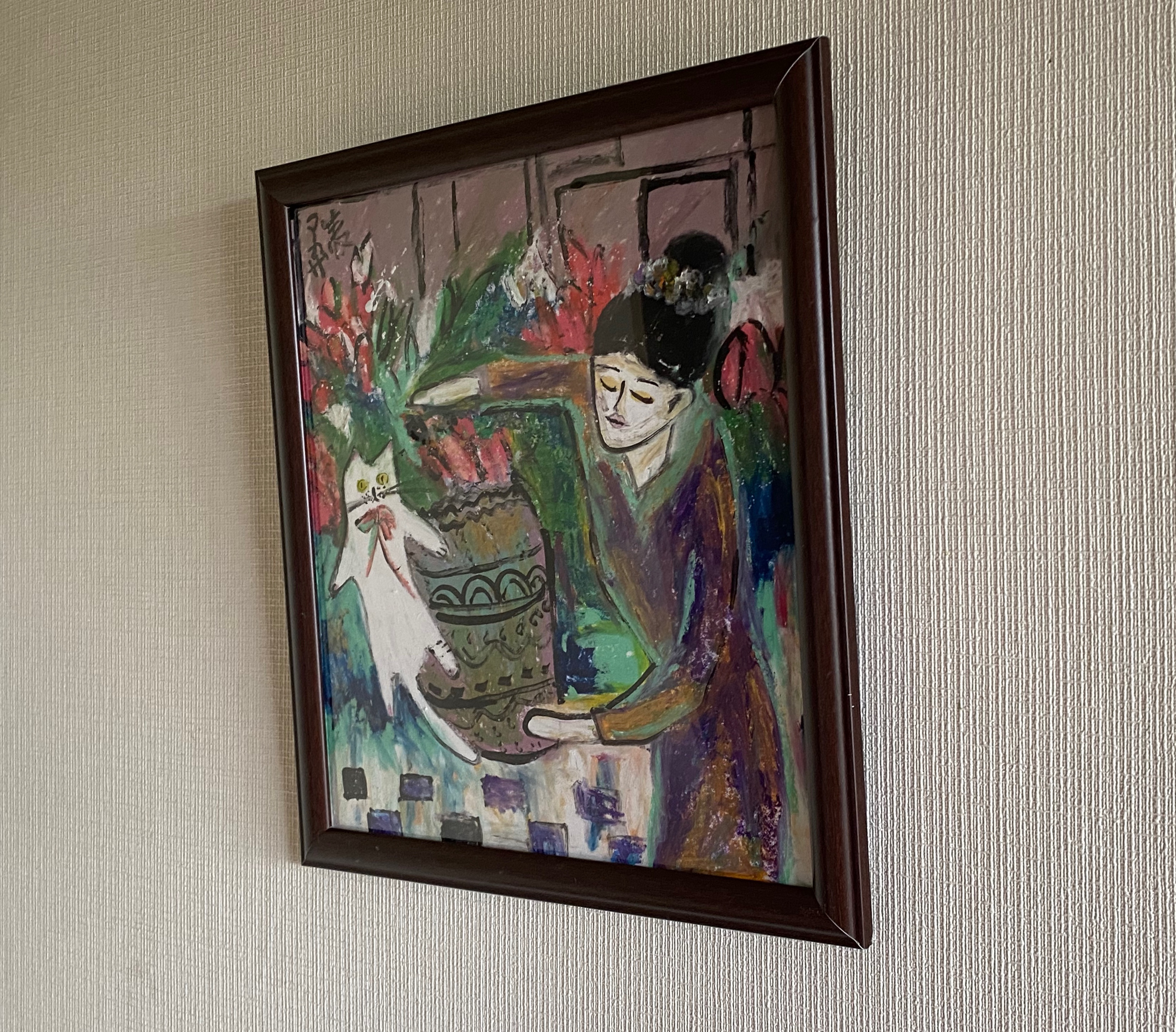 絵画 。壁掛け絵原画手描き【部屋の中で花瓶を片付ける少女とかわいい白猫ちゃん】 絵画 。壁掛け絵原画手描き【部屋の中で花瓶を片付ける少女と