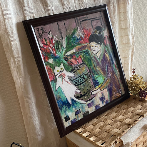 絵画 。壁掛け絵原画手描き【部屋の中で花瓶を片付ける少女と