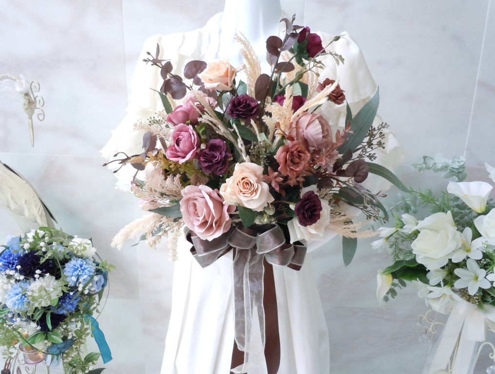 【特集掲載】◆アンティークカラーのクラッチブーケ◆クラシカルカラー アースカラー ウエディングブーケ アンティークブーケ