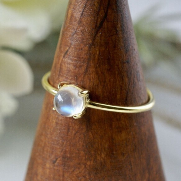 レインボームーンストーン 7号〜フリーサイズリング 18kゴールドプレー  