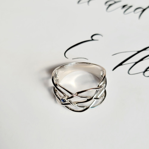 TIFFANY&Co. バングル ダイアモンド ポイント SV925 シルバー TIFFANY&Co. バングル ダイアモンド ポイント SV925 シルバー