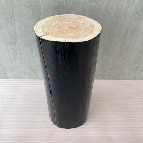 黒ペンキ ヒノキ切り株 丸太 フラワーディスプレイ サイドテーブル