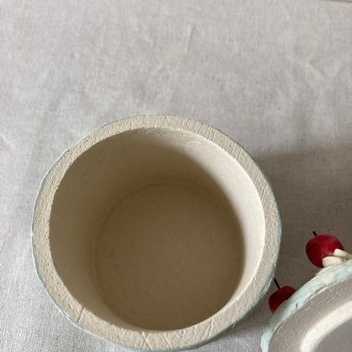 水色サクランボケーキの小物入れ【陶器のケーキ 小物入れ 陶器の小物