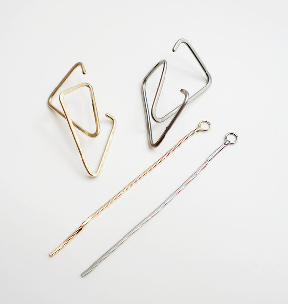 “quiet.mold”不銹鋼耳夾，配蛇形鏈，雙向 第6張的照片