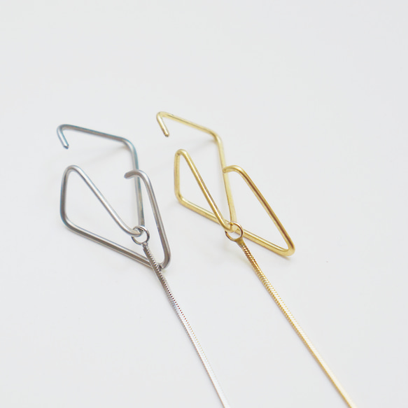 “quiet.mold”不銹鋼耳夾，配蛇形鏈，雙向 第5張的照片