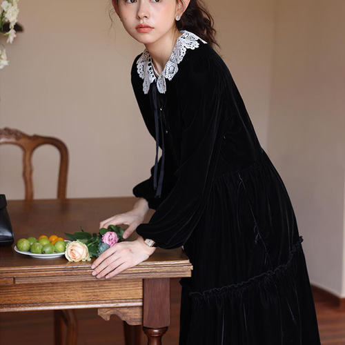 フェミニンなレース襟ワンピース ハイウェストワンピース ロングワンピ