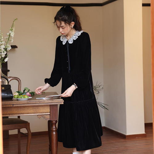 フレンチリネンフリル襟レースハイウエストワンピース。.＊ フレンチリネンフリル襟レースハイウエストワンピース。.＊ フレンチ