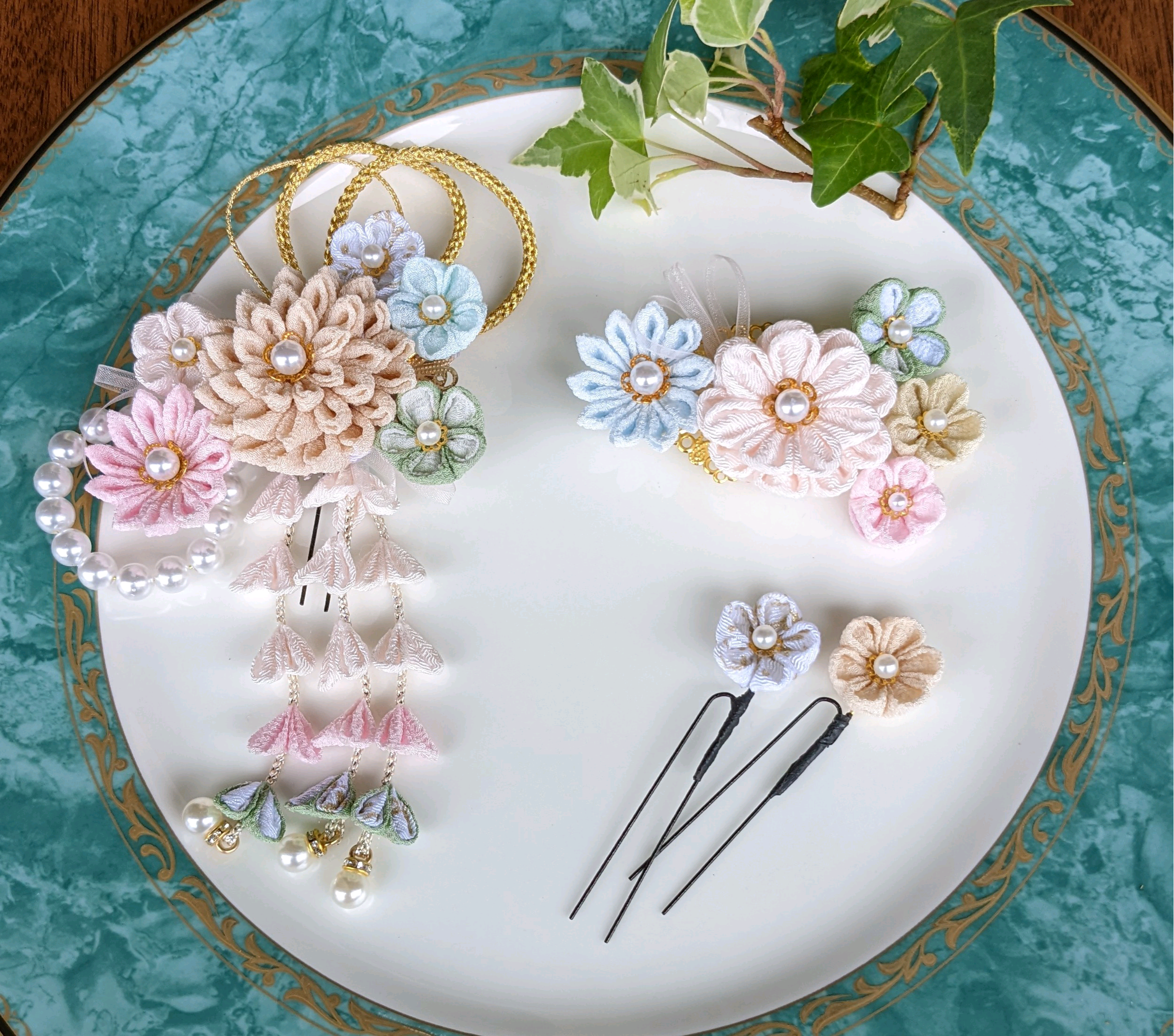 つまみ細工　髪飾り7点セット　　　和装  振袖 袴 成人式 卒業式 七五三 結婚式  ♪♪　　　[作品No114]
