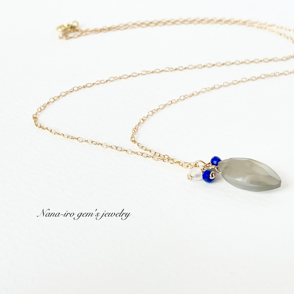 14kgf  gray moonstone × lapis necklace 4枚目の画像