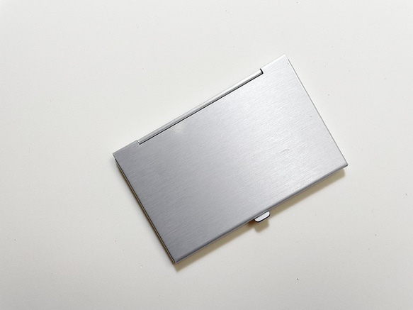 選べるタグ　スタイリッシュなレザー×アルミの名刺ケース「インベッドタグ」軽量フラット　ネームタグ無料(CC220826) 7枚目の画像
