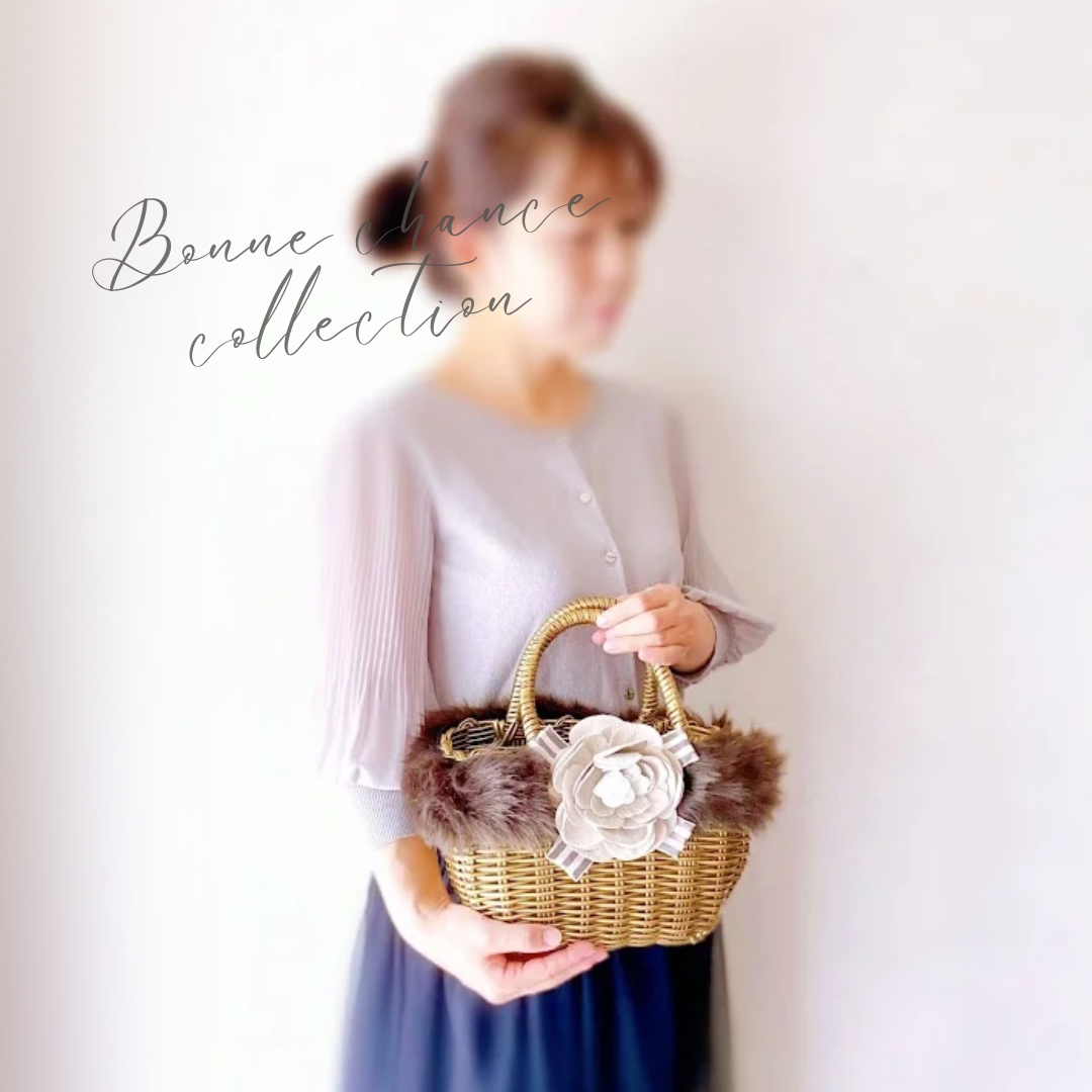 バッグ  ファー付 フェイクファー　おしゃれ　もふもふ　大人可愛い　サブバッグ　エコバッグ　お散歩バッグ　敬老の日