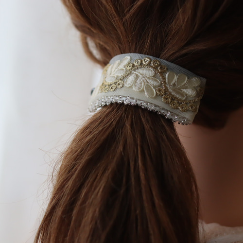 大人可愛いリボン半月アーチバナナクリップ☆レース刺繍リボン×ミンク