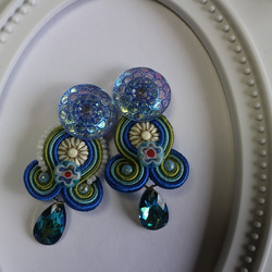 [最後一款] soutache 耳環或穿孔耳環 捷克玻璃紐扣 藍色型 藍色型 第1張的照片