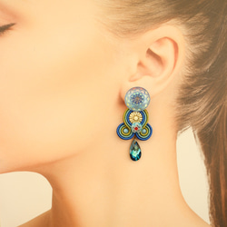 [最後一款] soutache 耳環或穿孔耳環 捷克玻璃紐扣 藍色型 藍色型 第5張的照片