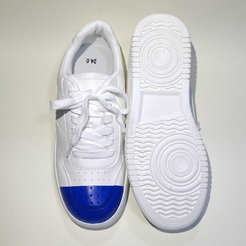 倖田來未スニーカー 昨日、また新しい曲のTDでした！﻿ ﻿ 明日は父の日ですが、旦那