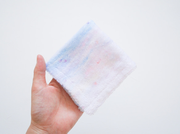柔和色調的毛巾手帕“晨曦寧靜” 第1張的照片