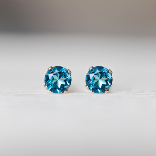 SOLD 【再販】『希望』ロンドンブルートパーズ ピアス◇6mm