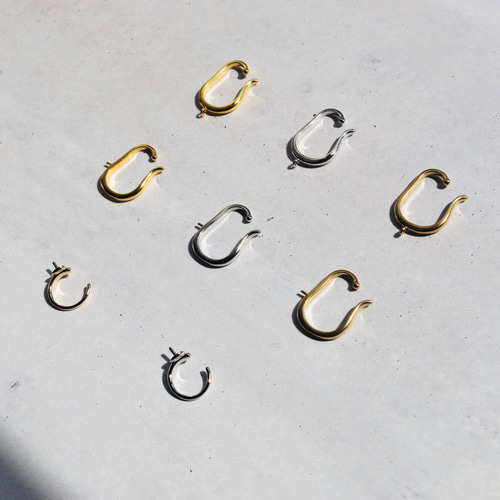 ダイアナマリア フローライト 鉱物原石 イヤーカフ 【石おまかせ 金具