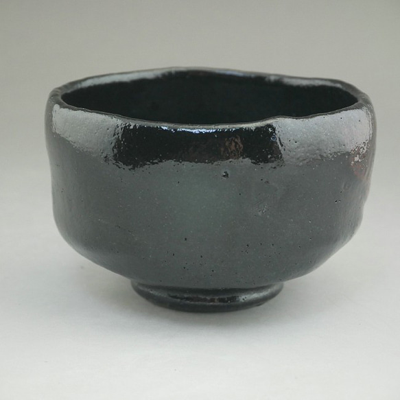 茶道具　楽茶碗　黒　松楽（？） 楽天市場】茶道具 黒楽茶碗 抹茶茶碗 佐々木松楽作 化粧箱入