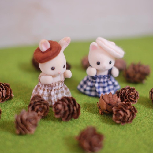 小さな動物着せ替え人形立っち赤ちゃん用ギンガムチェックひらひら