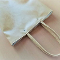 マスタードイエロー色のA4対応シンプルトートバッグ「Creema限定」 4枚目の画像