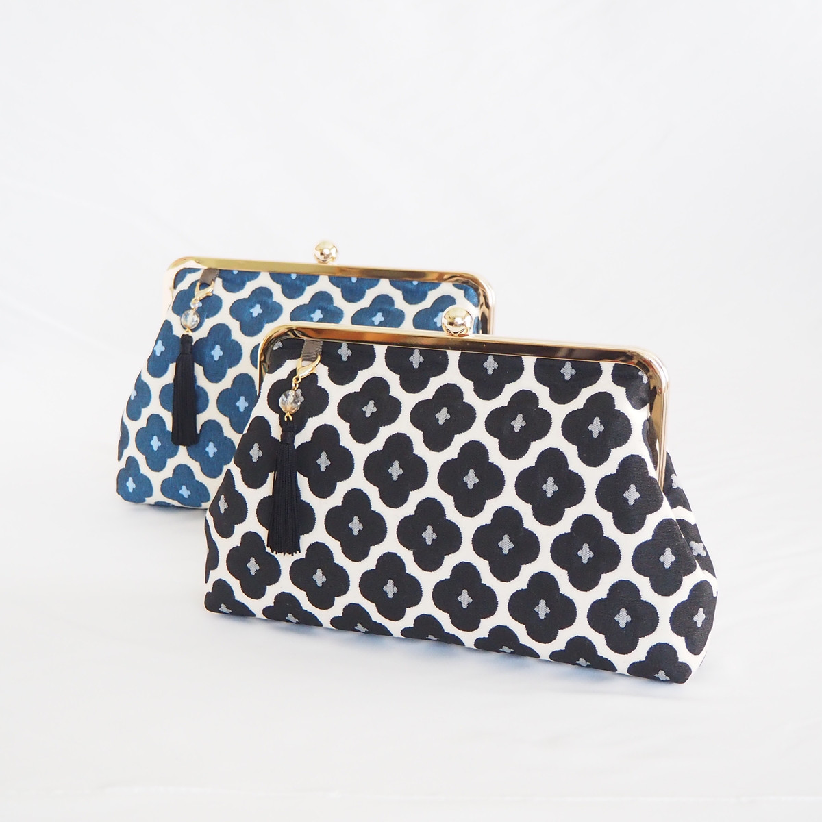 ■バッグチャーム付き3WAYクラッチバッグ / bigbang■ signet(bb)