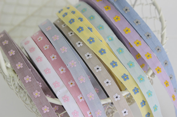 德國KAFKA卡夫卡公司321【50cm單位】寬度約10mm【薄款】-雛菊小花朵圖案小花提花絲帶 第5張的照片