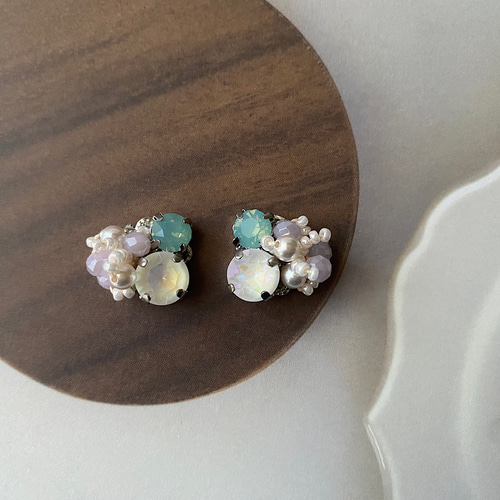 ビジューイヤリング／ピアス イヤリング・ノンホールピアス Rose Color