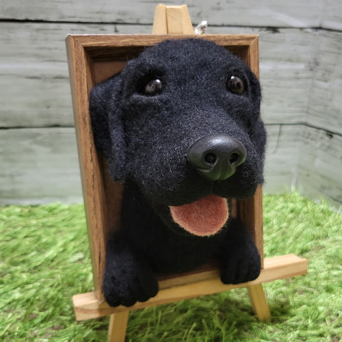 羊毛フェルト　ラブラドールレトリーバー 羊毛フェルト ラブラドールレトリーバー 羊毛フェルトのラブラドール