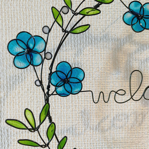 小さな青いお花と葉っぱのリース♡︎ワイヤーアート ウォール