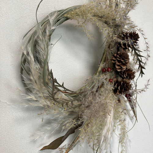 Autumn ススキとパンパスグラスのリース リース ここいろの 通販