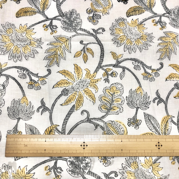 [50公分單位]白色黃色花朵印度手工版畫布料紡織棉 第6張的照片