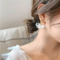 【29】original❣フラワーブーケチャーム2個　艶消しオフホワイト 4枚目の画像