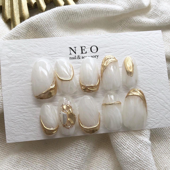 ミルキーニュアンス ネイルチップ グレージュミルキーの繊細ニュアンスネイルチップ(510 - ネイル