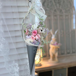 優しいパステルピンクのブリキコーン　ハンギング　 壁飾り　スワッグ　花束　 8枚目の画像
