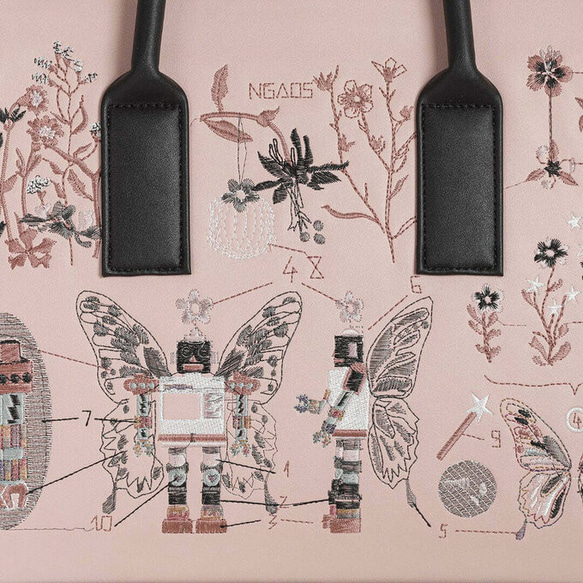 ハンドバッグ 刺繍バッグ ビジネス用バッグピンク 13インチ レザー ショルダーバッグ プレゼント刺繍 3枚目の画像