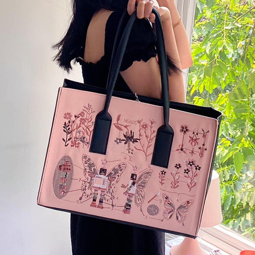 ハンドバッグ 刺繍 ブラックピンク 13インチ レザー ショルダー ハンドバッグ 刺繍 ブラックピンク 13インチ レザー ショルダー