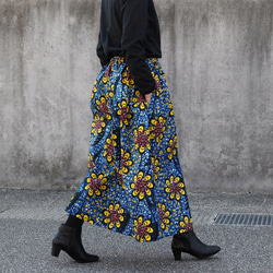 ★ 送料無料 ★ アフリカ布のロングスカート（アフリカンプリント）ロング・マキシ 2枚目の画像